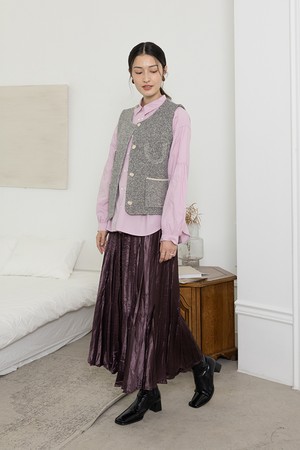 Purple shiny pleated skirt