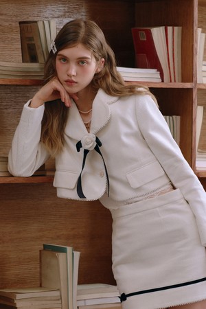 Corduroy cropped jacket