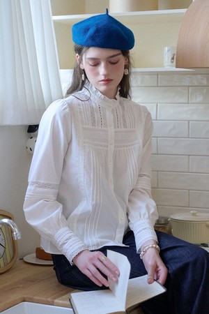 Lace stand-up collar white blouse