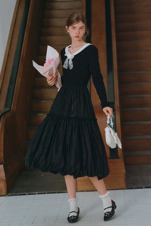 White collar balloon dress