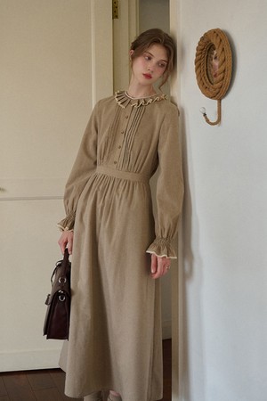 Ruff neck brushed plaid dress