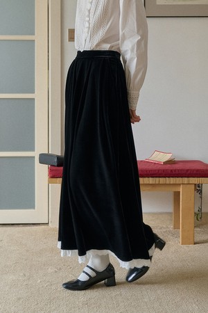 Embroidered velvet skirt