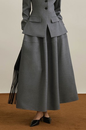 Autumn waist gray skirt