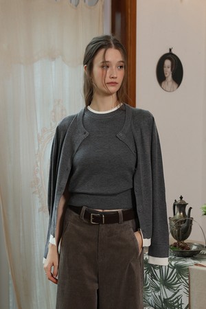 Delicate knitted vest and cardigan set_3color