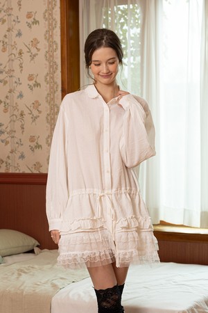 White cute lace dress