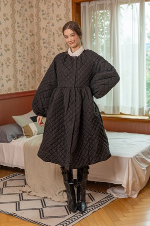 Black plaid loose coat