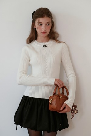 Bow lace slim knit top