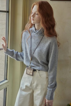 Soft turtleneck knit top_2color