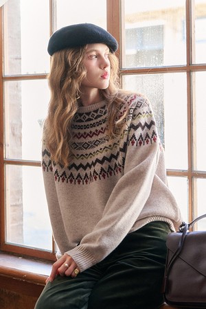 wool crew neck tie knit