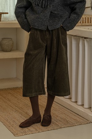 Corduroy warm cropped pants_2color