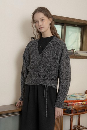 Polka dot pattern waist knit top_2color