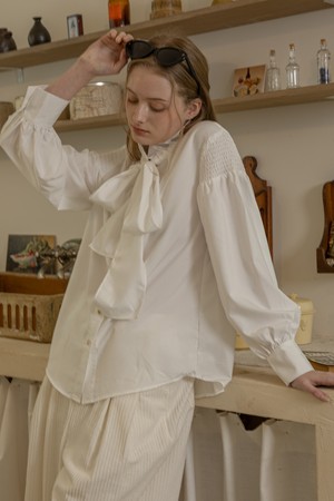 Ruffled collar ribbon shirt_2color