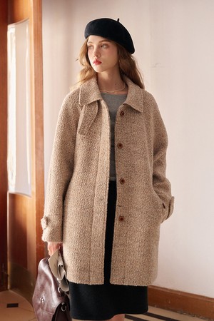 Mid-length woolen jacket