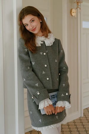Ribbon embroidery wool jacket