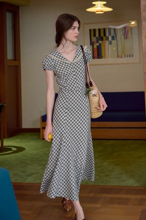 Lace navy collar checked dress