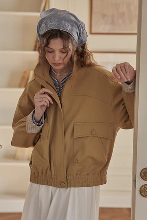 Pocket plaid cuffs blouson