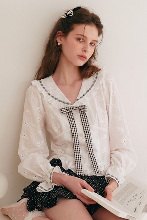 Cest_Embroidery doll collar ruffle blouse