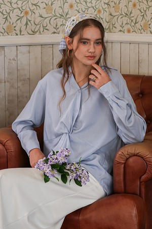 Twist front blouse_2color