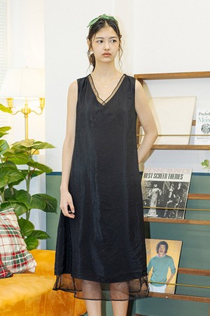 V neck sheer hem layered dress_BLACK