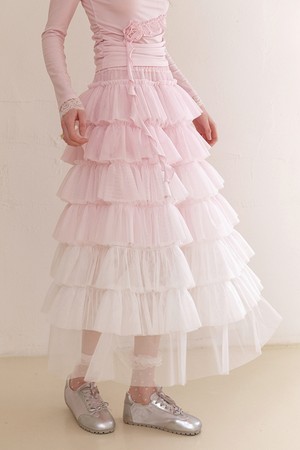 Gradient layered skirt