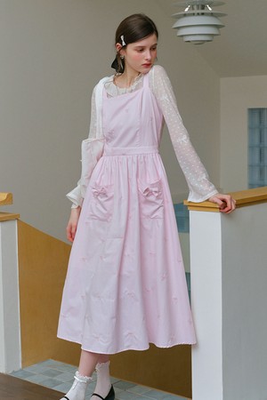 Ribbon embroidery sleeveless dress