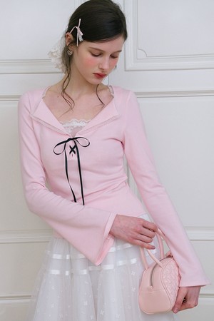 Lace ribbon flare sleeve top