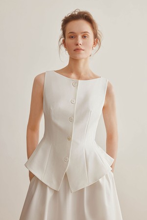 Patchwork white vest