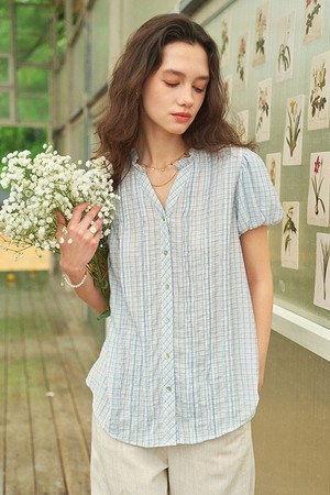 Checkered overture blouse