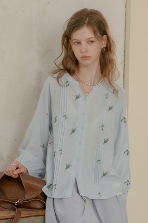 Floral embroidered long sleeve shirt_BLUE