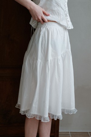 Cest_Embroidered midi skirt