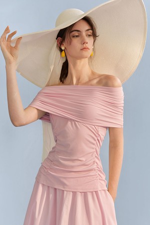 Line neck off-the top