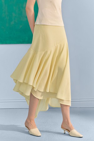 Ruffled irregular skirt
