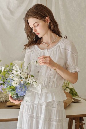 Puff sleeve heavy blouse