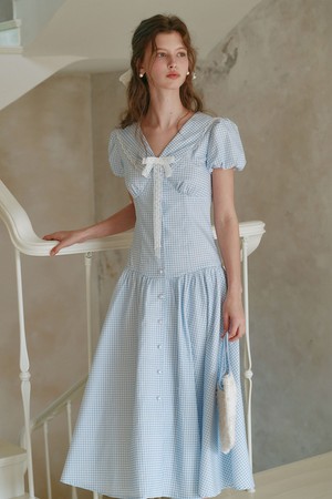 Gingham puff sleeve shirt dress