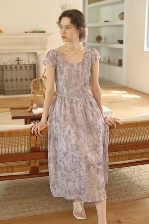 Rose jacquard round dress