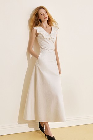 V-neck hollow dress