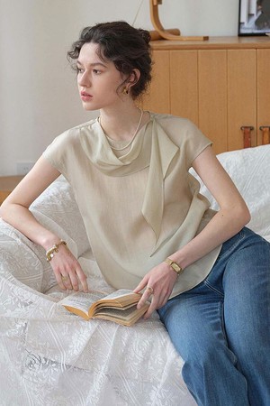 Lightweight short-sleeve top_2color