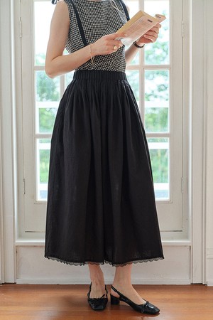 Vintage lace midi skirt