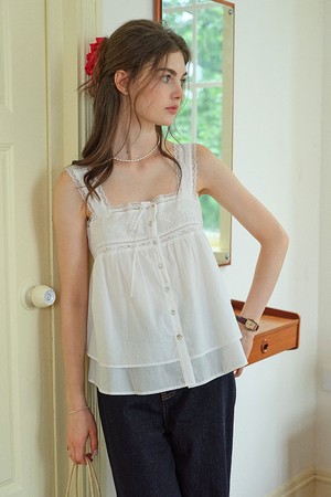 U-neck lace white camisole