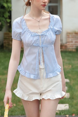 High waist ruffle shorts