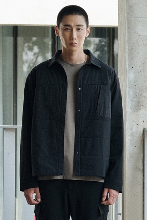 유틸리티 셔츠형 패딩_블랙 (오버핏)_SWDVAB1OSB