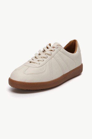 독일군 스니커즈 아이보리_SFWVZ53TSI