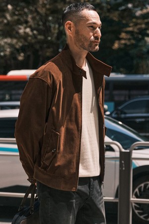 코듀로이 해링턴 점퍼_브라운 (세미오버핏)_SJPXA52NSH