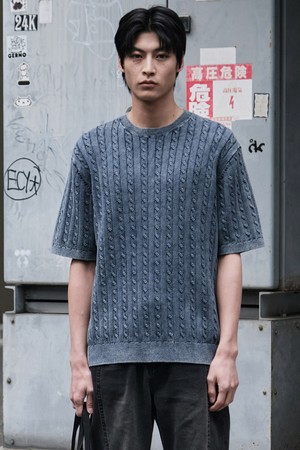 프리미엄 워싱 라운드 니트_블루 (세미오버핏)_DKTXB71OSL