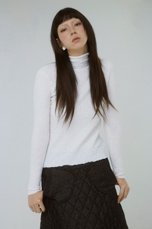 CREPE HIGHNECK PULLOVER TOP IV 크레이프 하이텍 풀오버 탑 아이보리