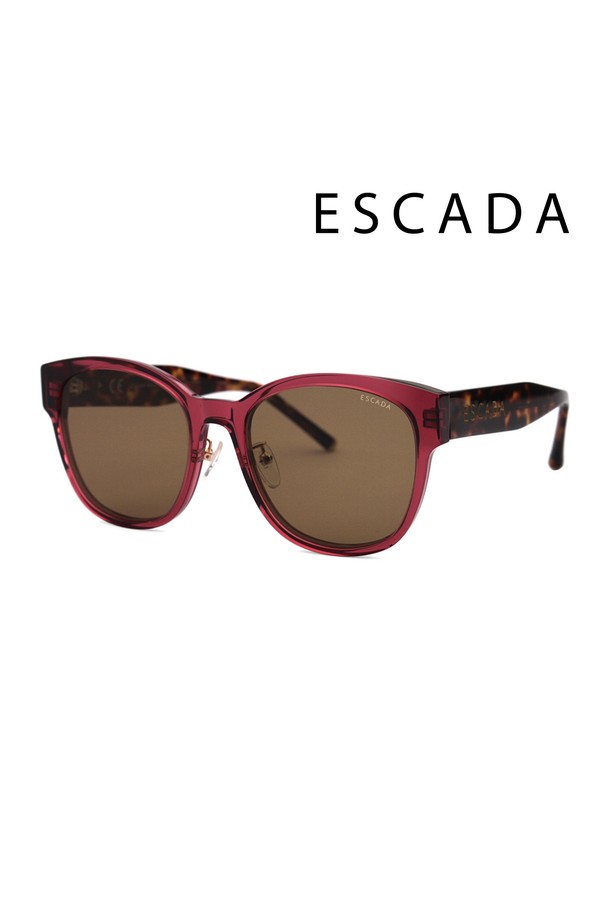에스까다(ESCADA) SES D68G 01CK 이탈리아 라운드 뿔테 오버사이즈 명품 선글라스는 여성 고객을 위한 클래식하고 럭셔리한 스타일의 선글라스입니다. 와인과 브라운 컬러의 뿔테 프레임에 라운드 디자인과 오버사이즈 쉐입이 돋보입니다. 플라스틱과 금속 소재를 사용하여 제작되었으며, 일상생활에서 세련된 포인트를 줄 수 있습니다. 이탈리아에서 제작되어 뛰어난 품질과 디자인을 자랑합니다. 고급스러운 분위기를 연출하고 싶은 분들께 추천합니다.
