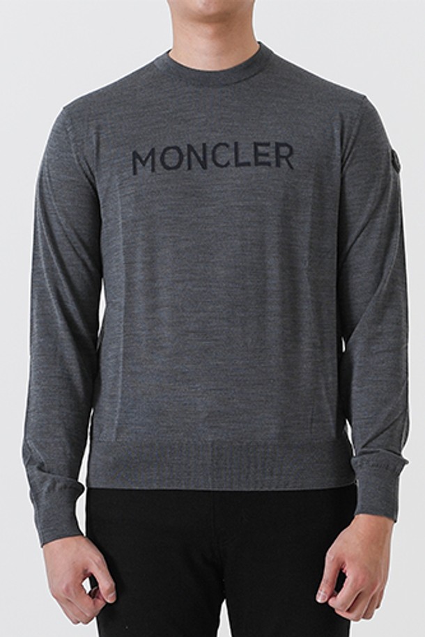 MONCLER - 스웨터 - 몽클레어 9C000 로고 울 니트(차콜) J2 091 9C00011 M1180 989