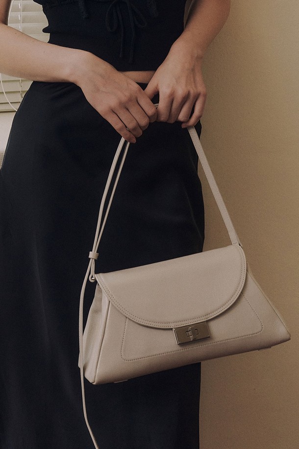 [DENU]イタリア革★Echell Taylor bag [Light gray_silver] DENU]イタリア革☆Echell Taylor bag [Light gray_silver