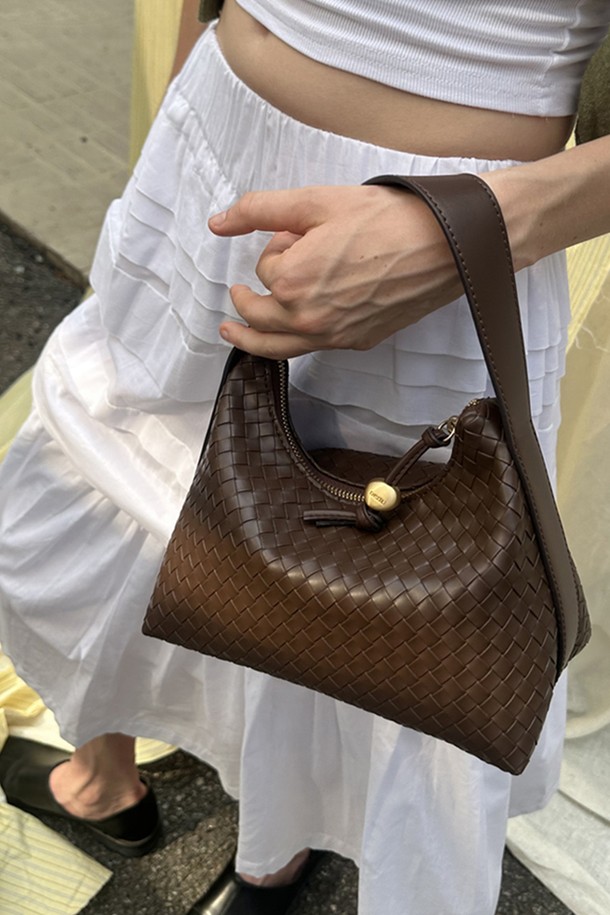 [DENU]韓国流行★Jane Weaving Tote Bag(5color) Best] Jane Weaving Tote Bag [BEIGE] - 감도 깊은 취향 셀렉트