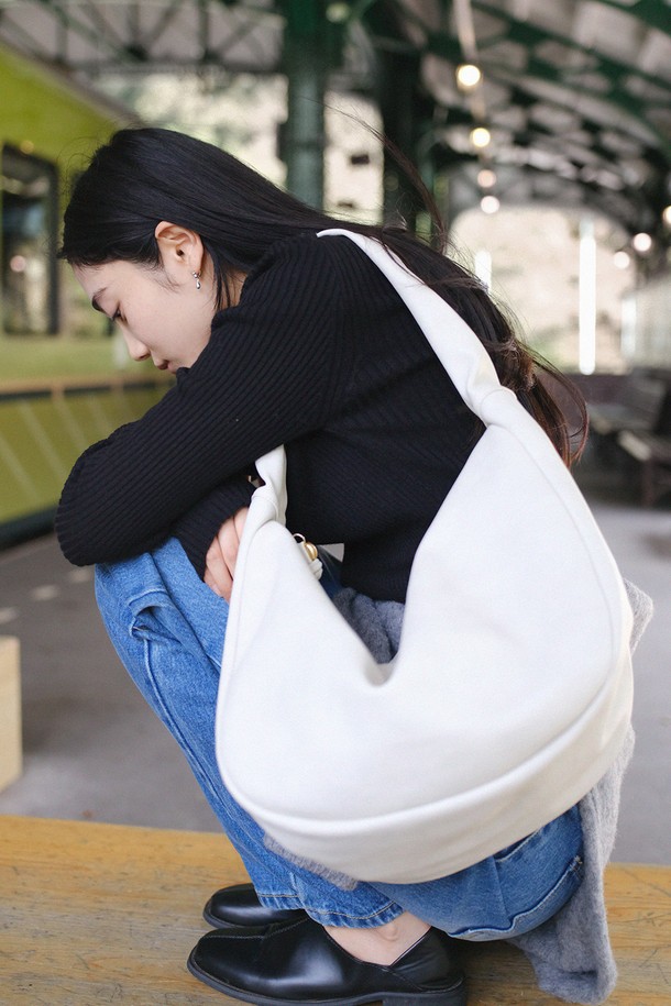 DENU - 숄더백 - ETHER Bag [Ivory]